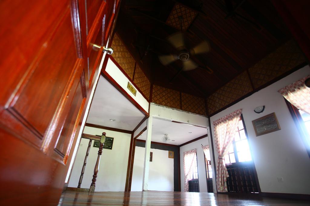 Teluk Dalam Resort Kampung Teluk Nipah Room photo